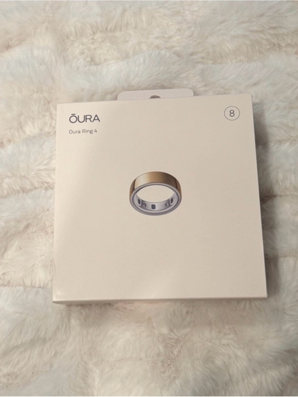 Oura Ring 4 in Gold and Silver Finish